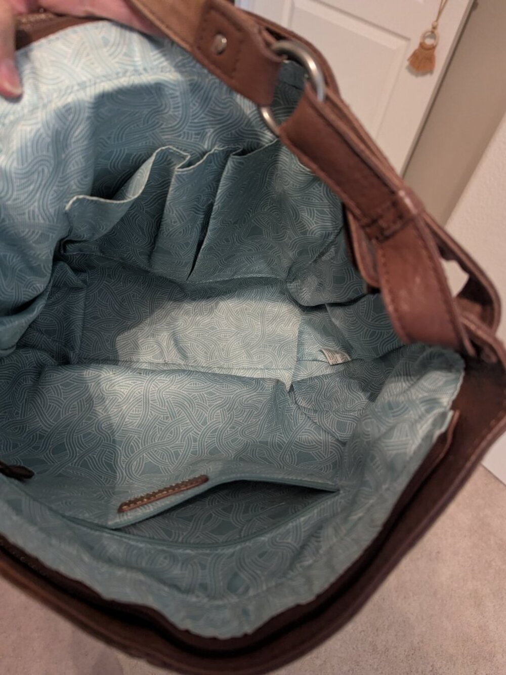 The Sak Silverlake Brown Leather Hobo Shoulder Bag - Picture 3 of 8